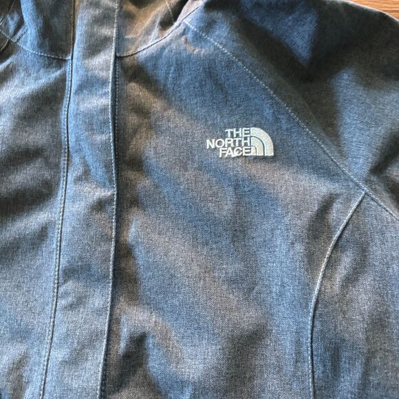 THE NORTH FACE Hyvent 2.5L Gray Performance Jacket/Raincoat Womens Size Medium - Picture 4 of 9